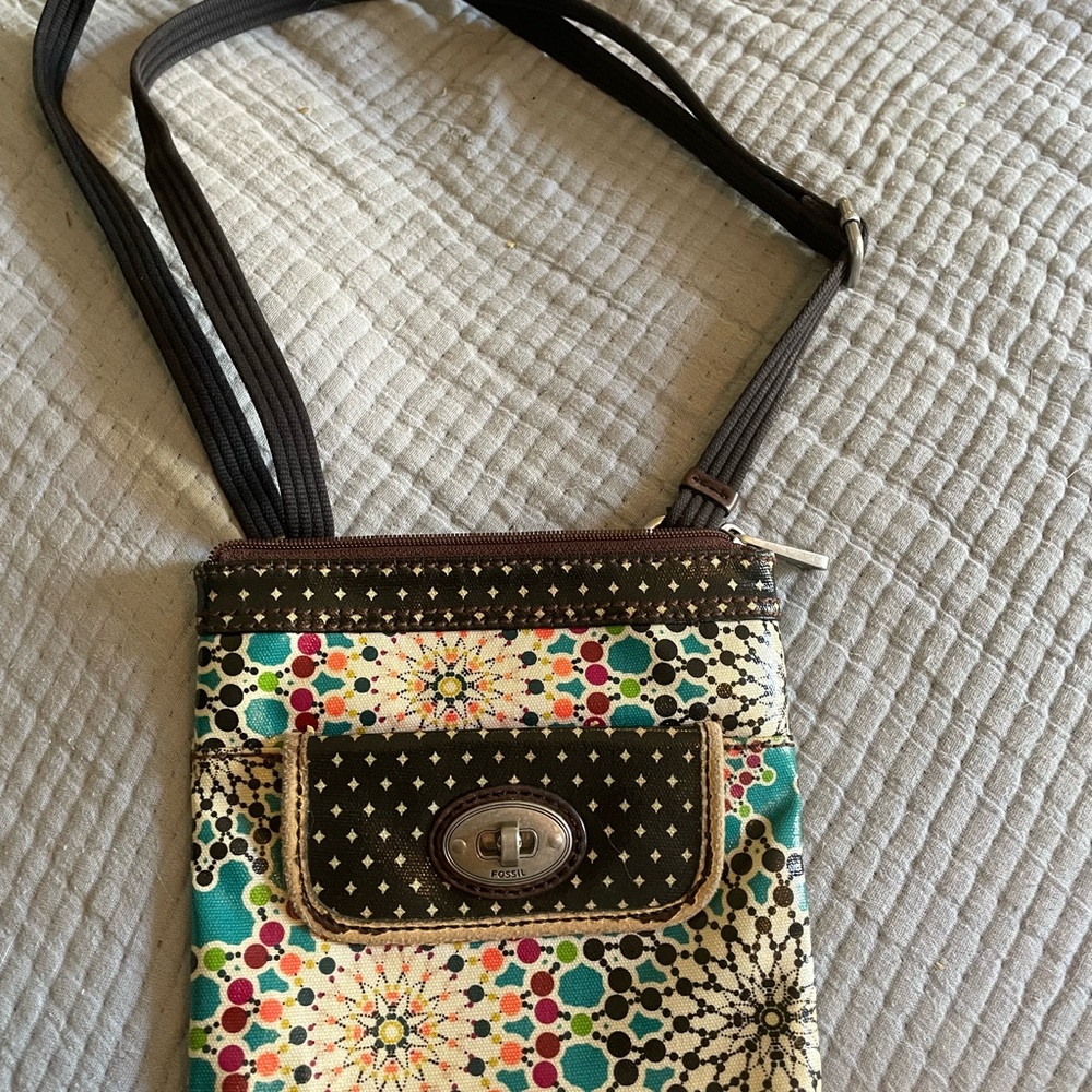 Fossil Crossbody Multicolor bag. Excellent condition.